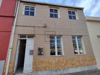 Adosado en Santa Marina, Ferrol