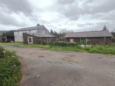 Casa en Sedes-Pedroso-Doso, Naron